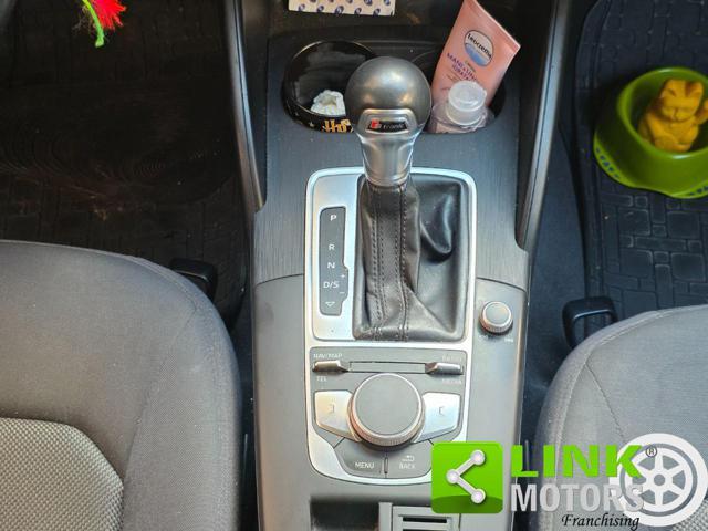 AUDI A3 1.6 TDI 116 CV S Tronic Business