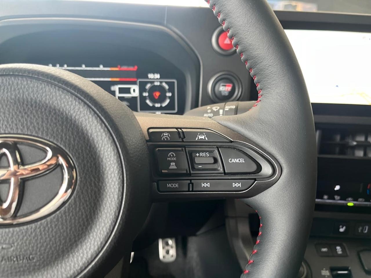 TOYOTA*YARIS*GR*280CV*GR-CIRCUIT*HIGH-PERFORMANCE*LED*CAMERA*CARBONIO*
