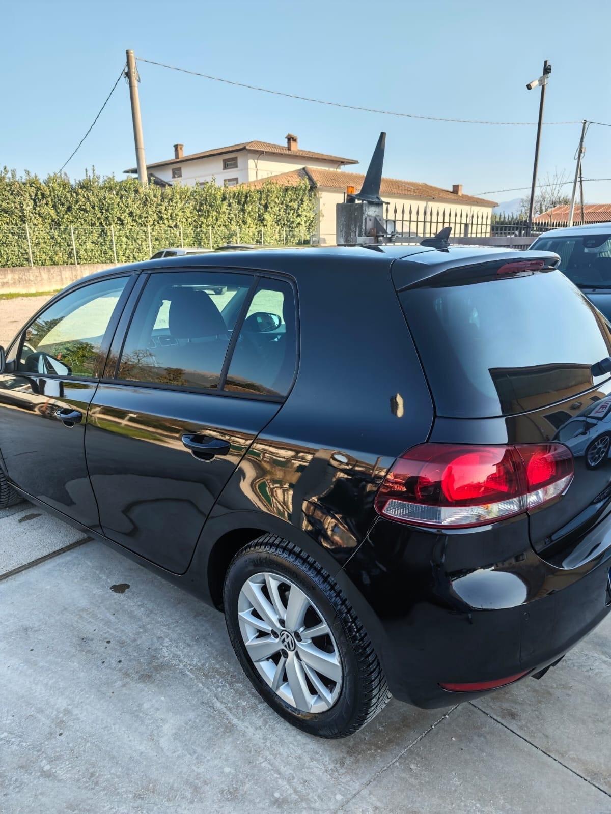 Volkswagen Golf 2.0 TDI 5p. Highline BlueMotion Technology