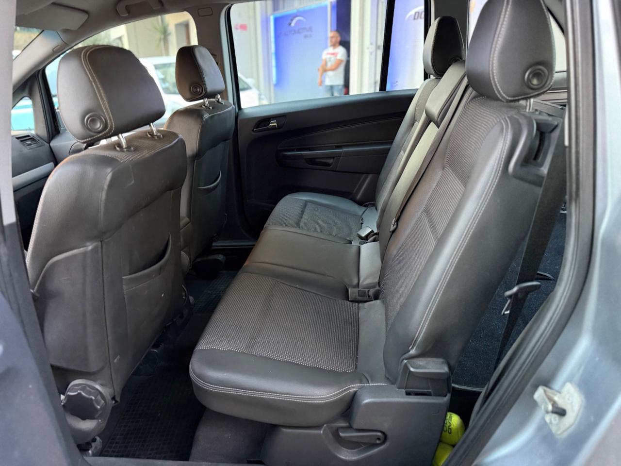 Opel Zafira 1.6 16V ecoM 94CV Cosmo