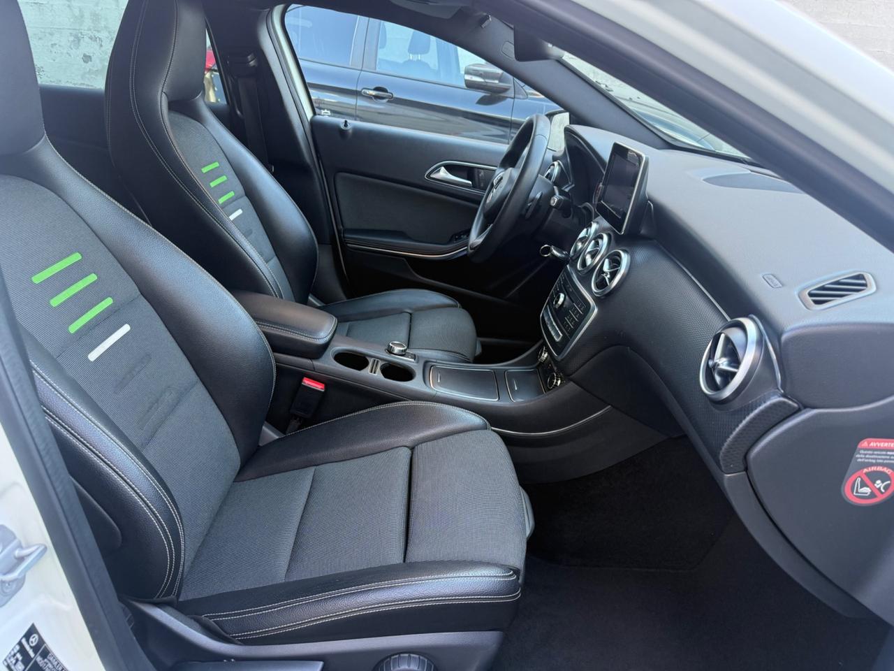 Mercedes Classe A 1.5diesel 90cv AUTOMATICA - 2017