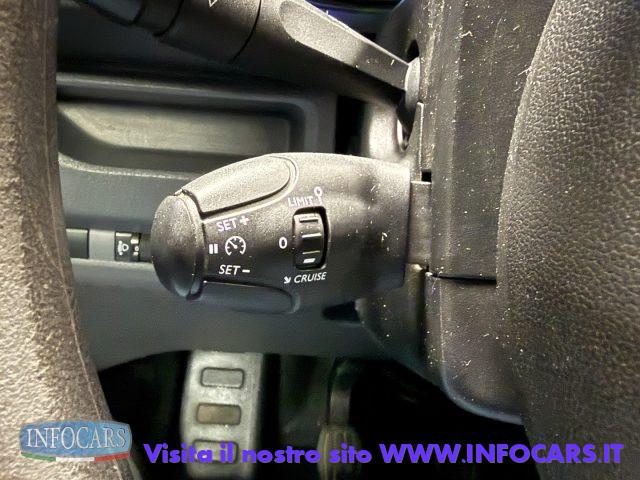 PEUGEOT Expert BlueHDi 150 cv 9 Posti - Passo Lungo Prezzo + iva