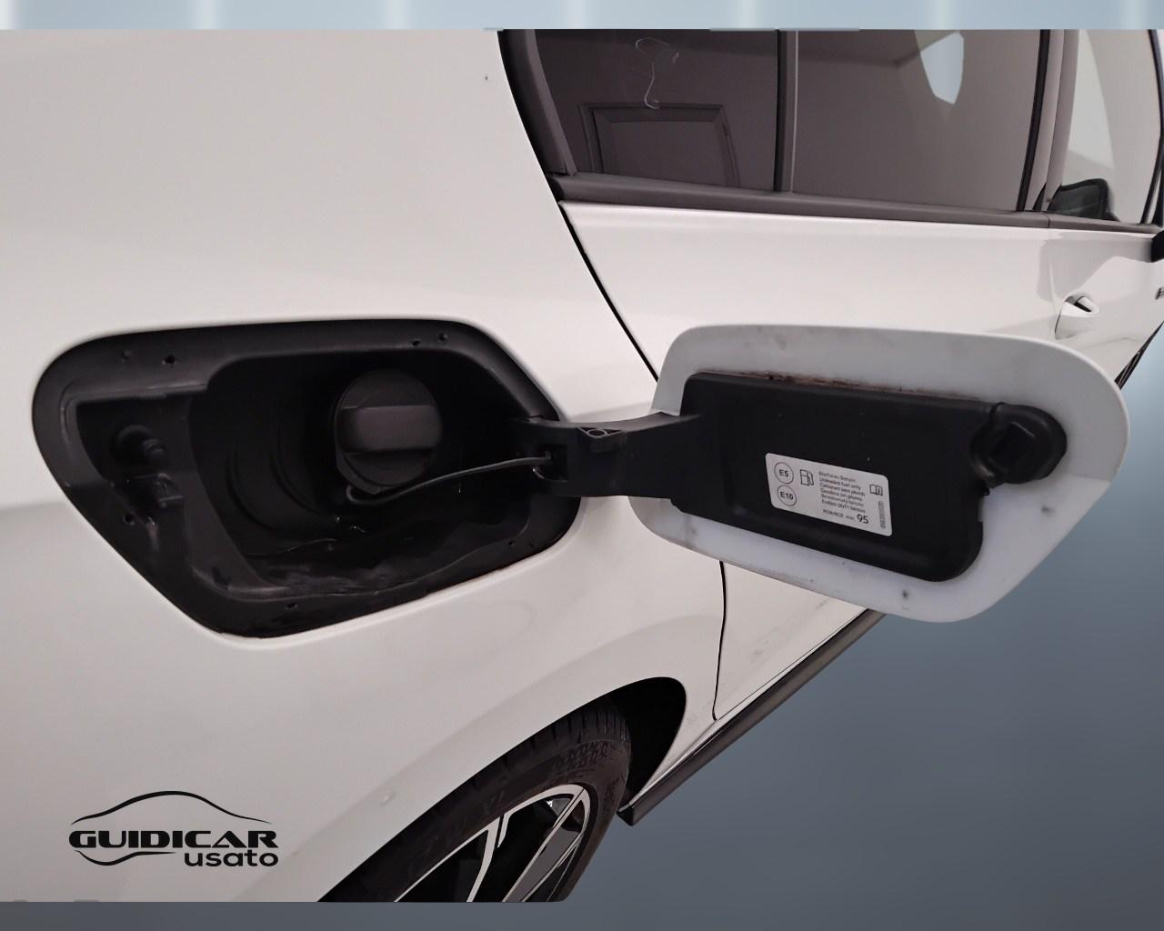 VOLKSWAGEN Golf VIII 2020 - Golf 1.5 etsi evo R-Line 130cv dsg