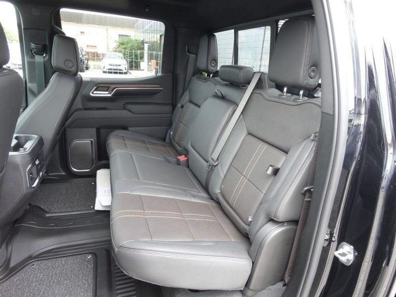 Chevrolet Silverado Silverado crew cab 6.2 V8 ecotec3 High Country 420cv auto