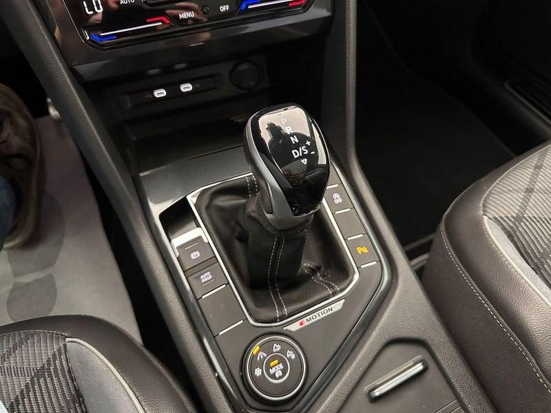 Volkswagen Tiguan 2.0 tdi R-Line 4motion 150cv dsg