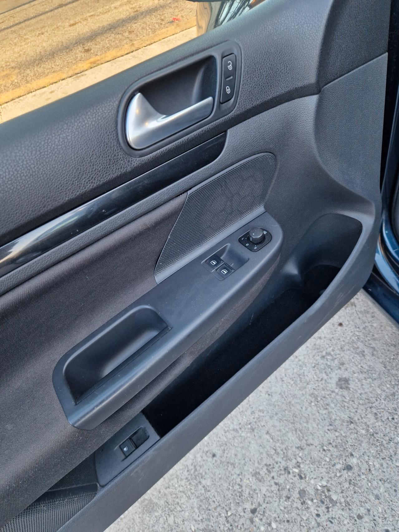 Volkswagen Golf 1.4 TSI 170 CV - Garanzia 12 Mesi