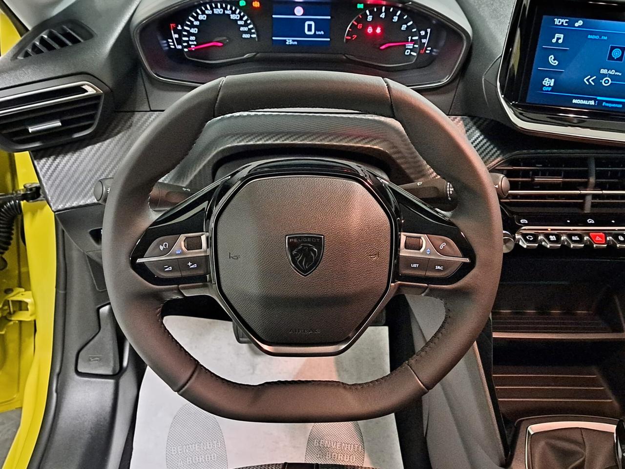 Peugeot 208 1200 PureTech 75CV Style 5 Porte Km. 0