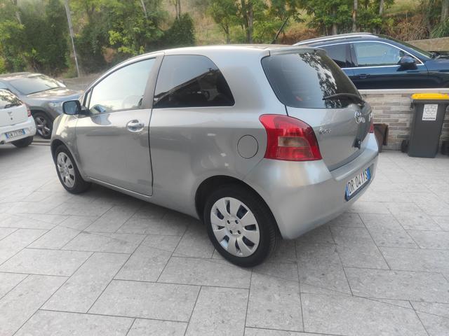 TOYOTA Yaris 1.0 3 p Sol_con GARANZIA