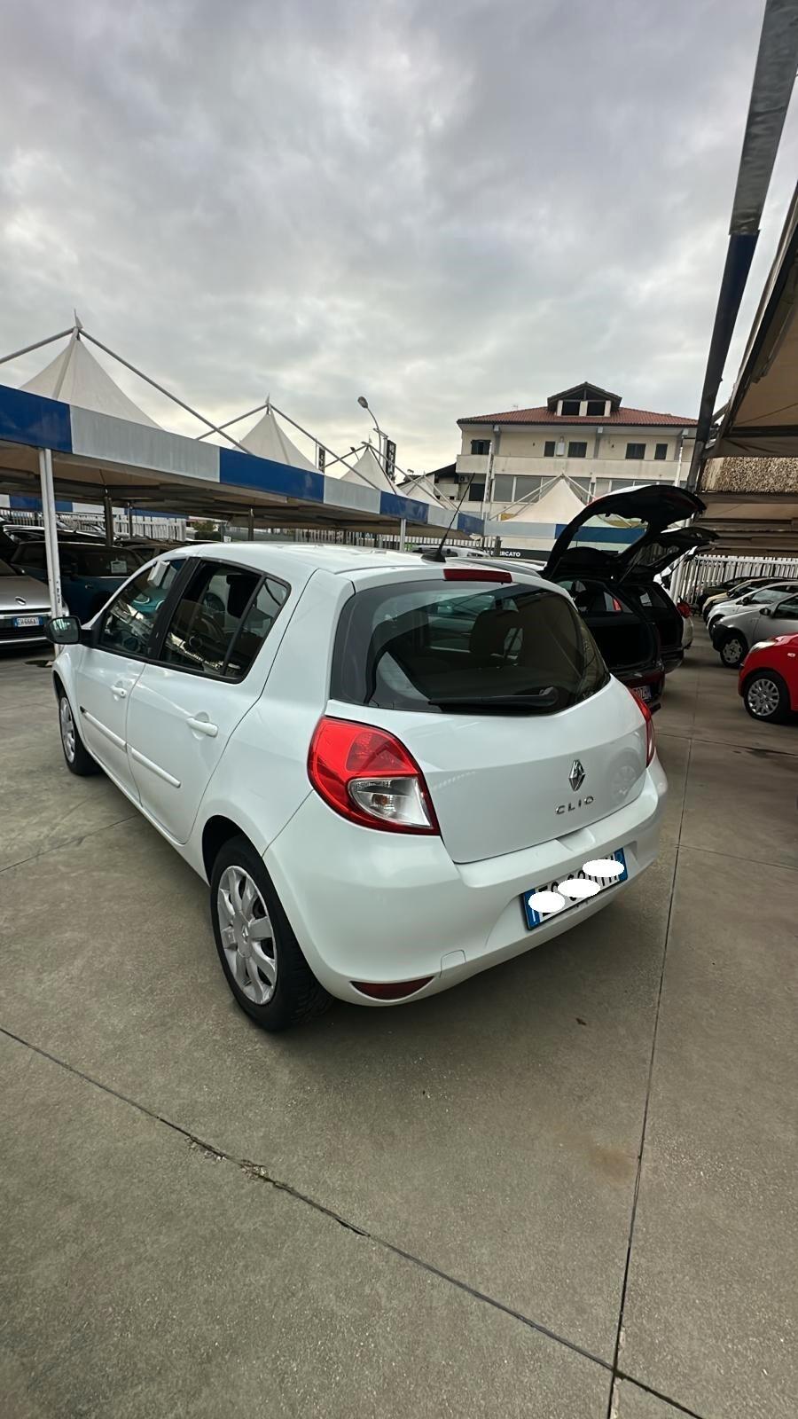 RENAULT CLIO 1,5 DIESEL