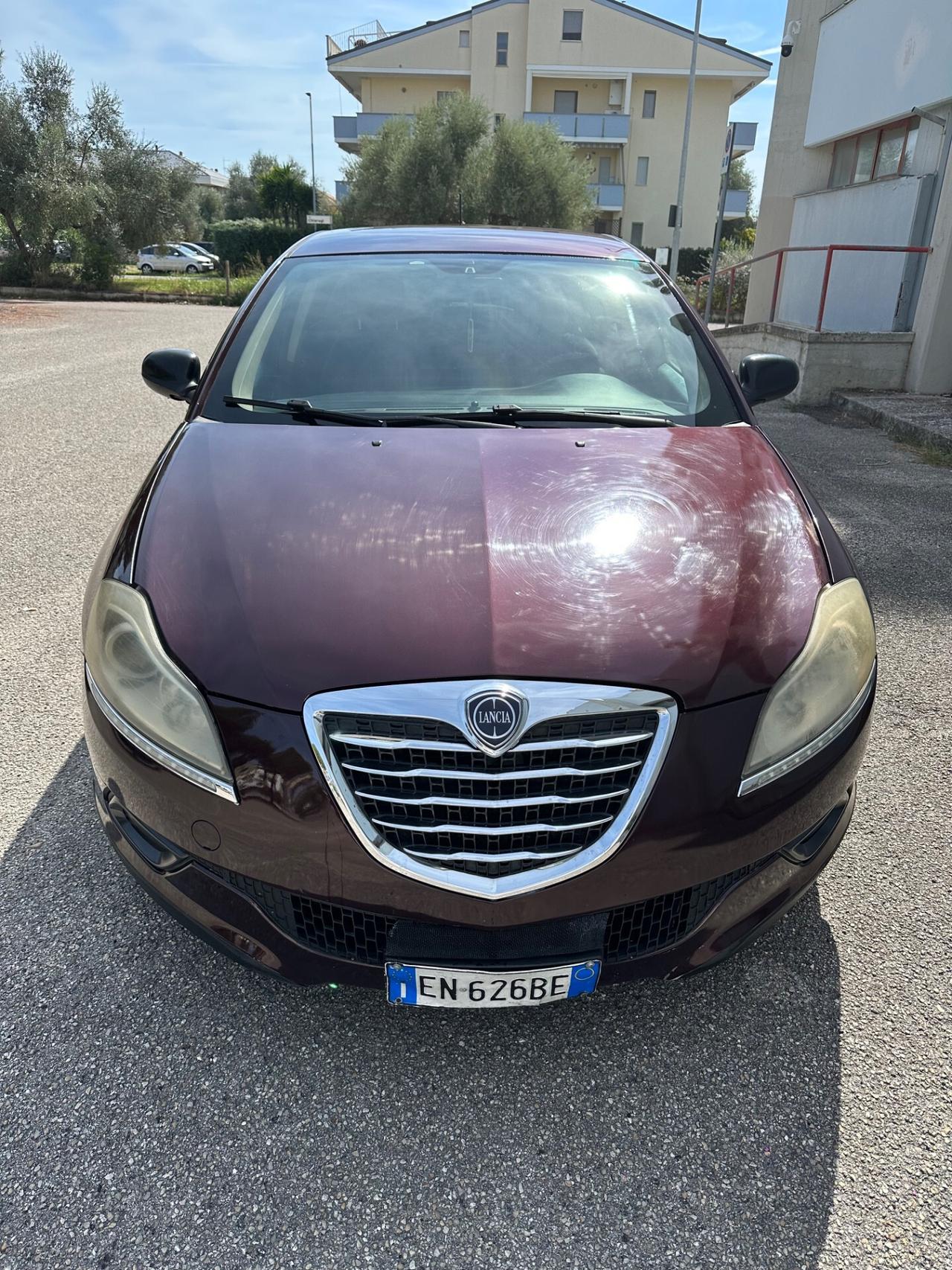 Lancia Delta 2.0 diesel 165cv 2012