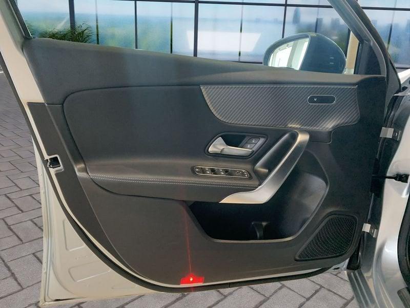 Mercedes-Benz Classe A A 180 d Automatic Progressive Advanced Plus