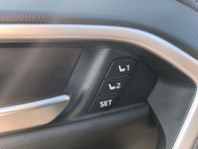 Toyota RAV4 V 2019 2.5 vvt-ie h Lounge awd-i 222cv e-cvt