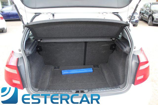 BMW 116 d 2.0 116CV 5 porte Attiva DPF