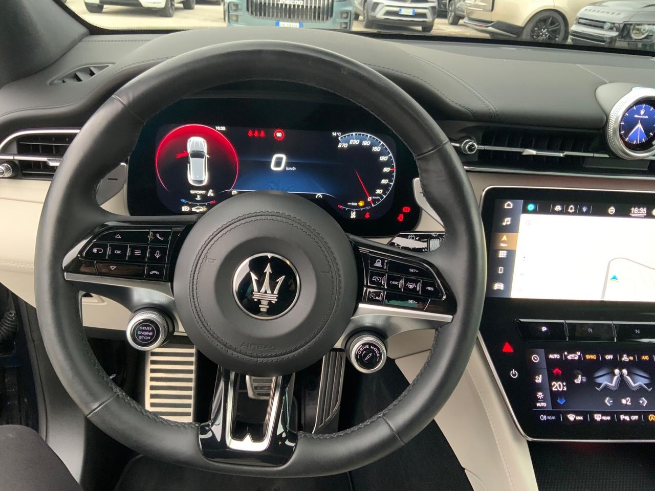 Maserati Grecale MHEV 300 CV AWD GT