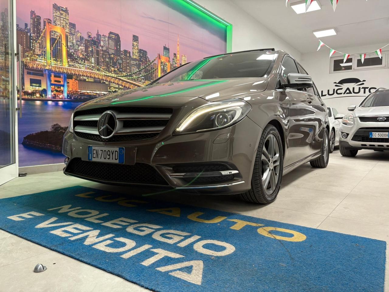 Mercedes-benz B 200 CDI BlueEFFICIENCY Premium
