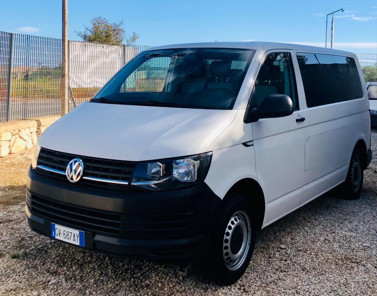 Volkswagen Transporter 2.0 TDI PC Kombi