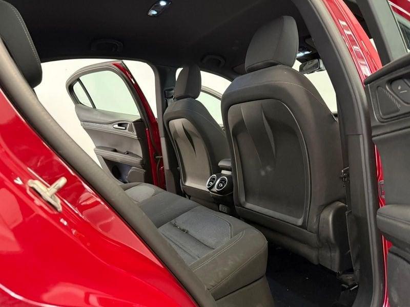 Alfa Romeo Stelvio 2.2 TD 160 CV Super AT8 RWD