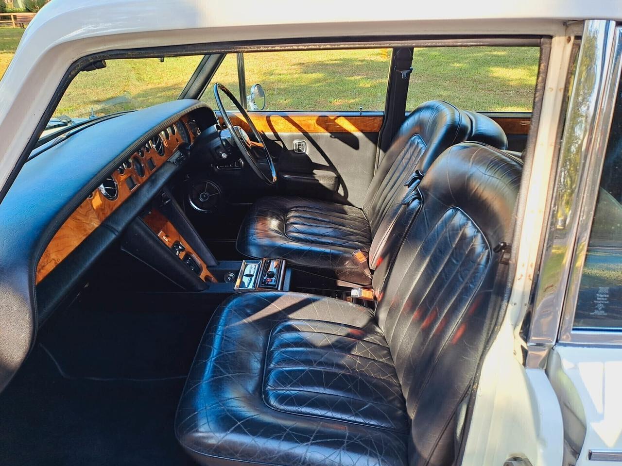 Bentley S2 RHD