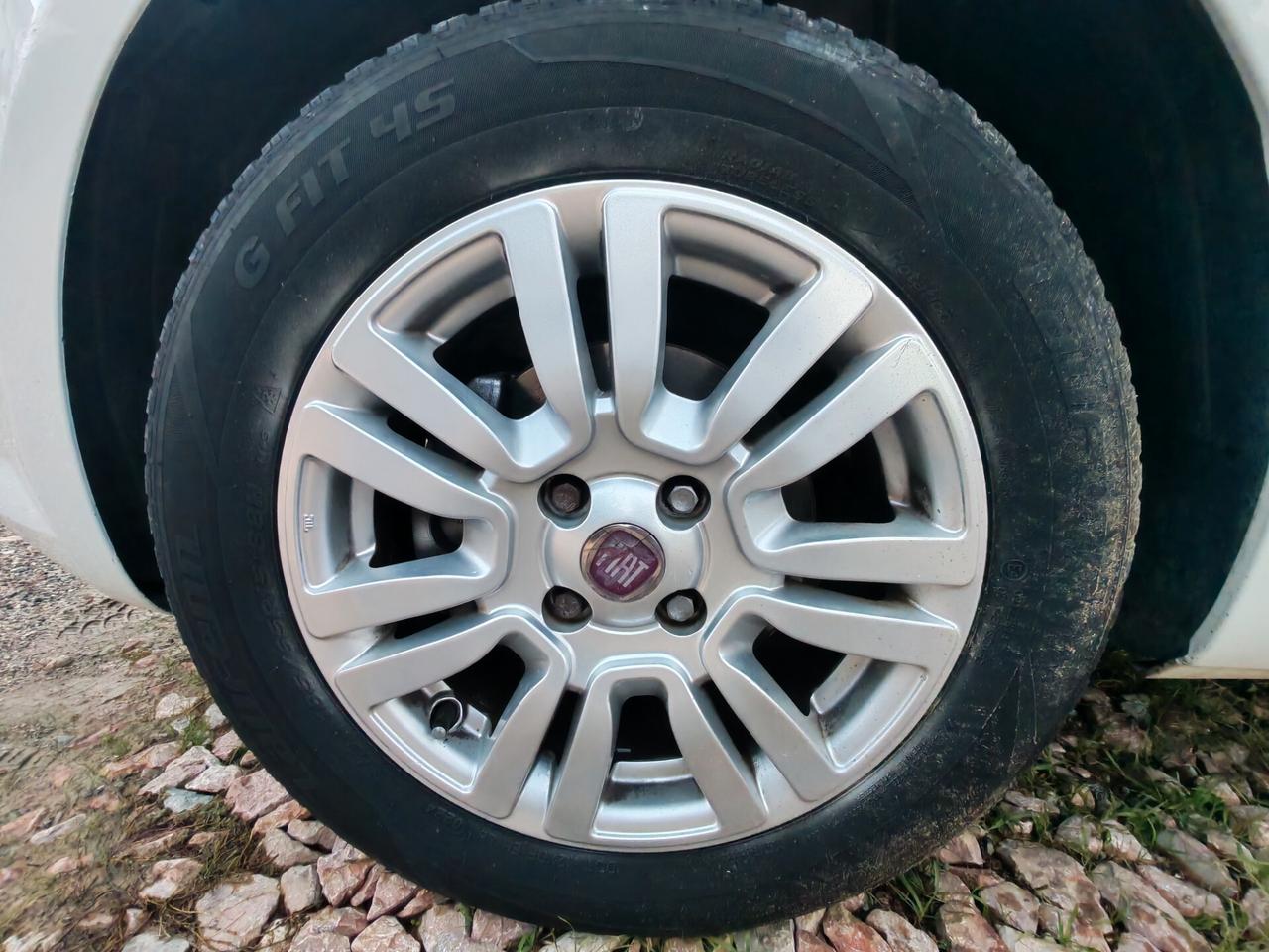 Fiat Punto Evo 1.3 Mjt 75 CV DPF 5 porte S&S Blue&Me