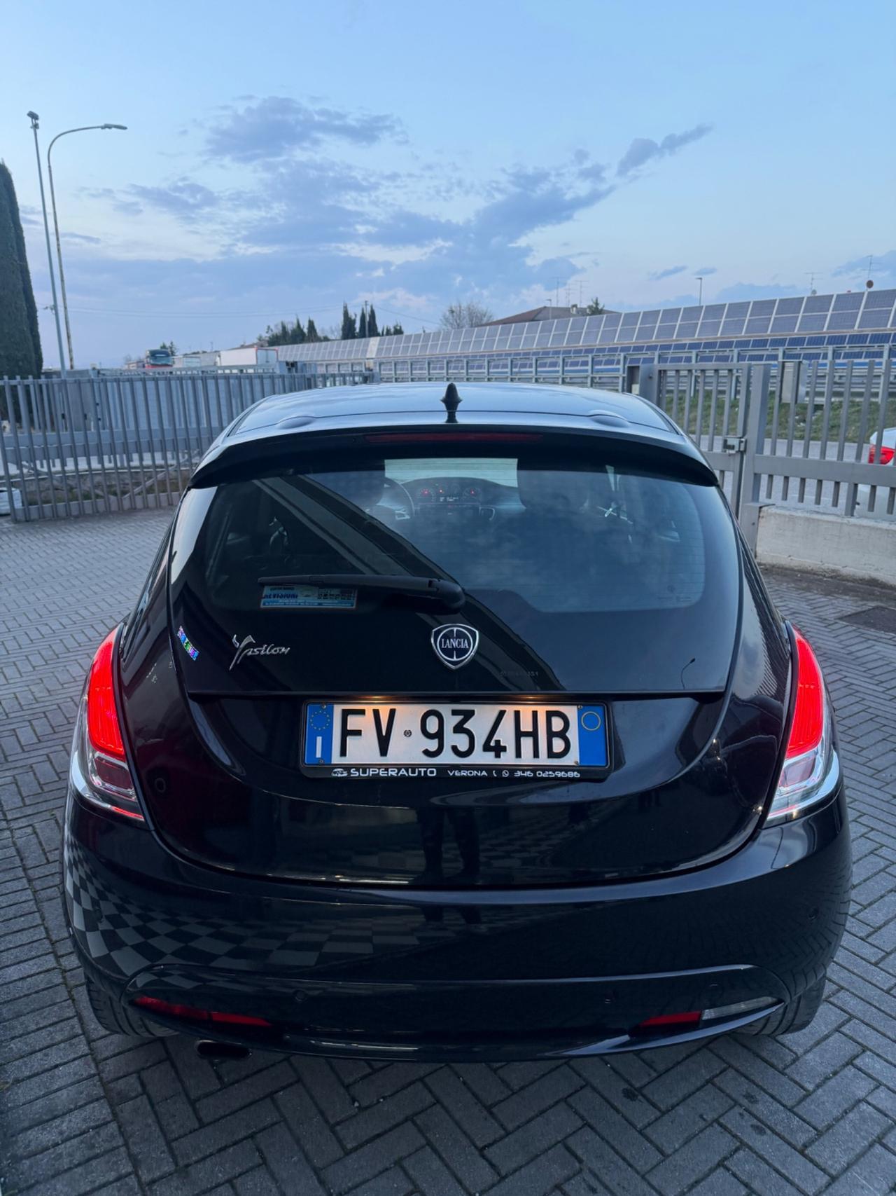 Lancia Ypsilon 1.2 69 CV 5 porte S&S Platinum