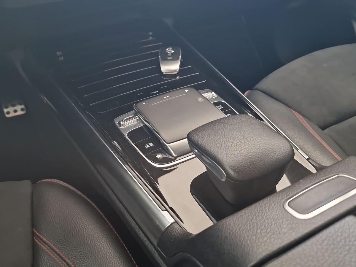 MERCEDES CLASSE B 180 D 1.5 PREMIUM