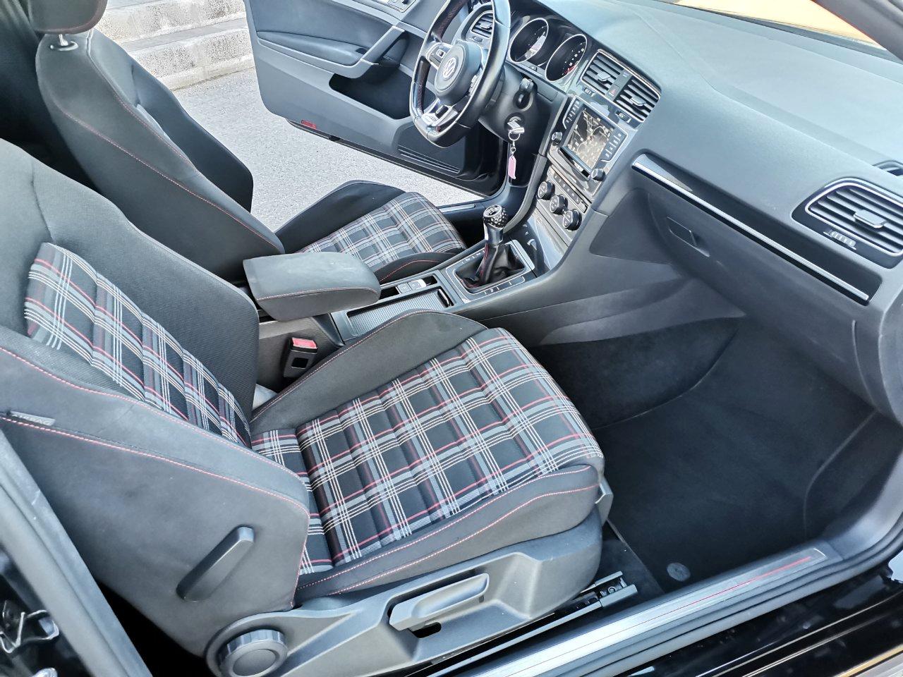 Volkswagen Golf 3 Porte Golf 3p 2.0 tsi Gti Performance