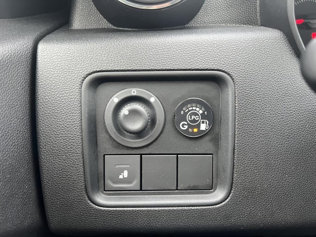 Dacia Duster 1.0 TCe 100 CV ECO-G 4x2 15th Anniversary
