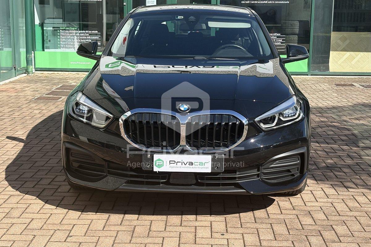 BMW 118i 5p. Advantage