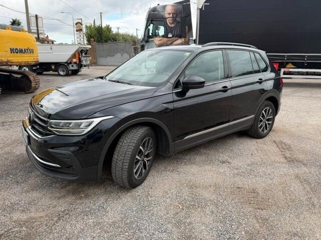 Volkswagen Tiguan 2.0 TDI 150 CV SCR DSG Life