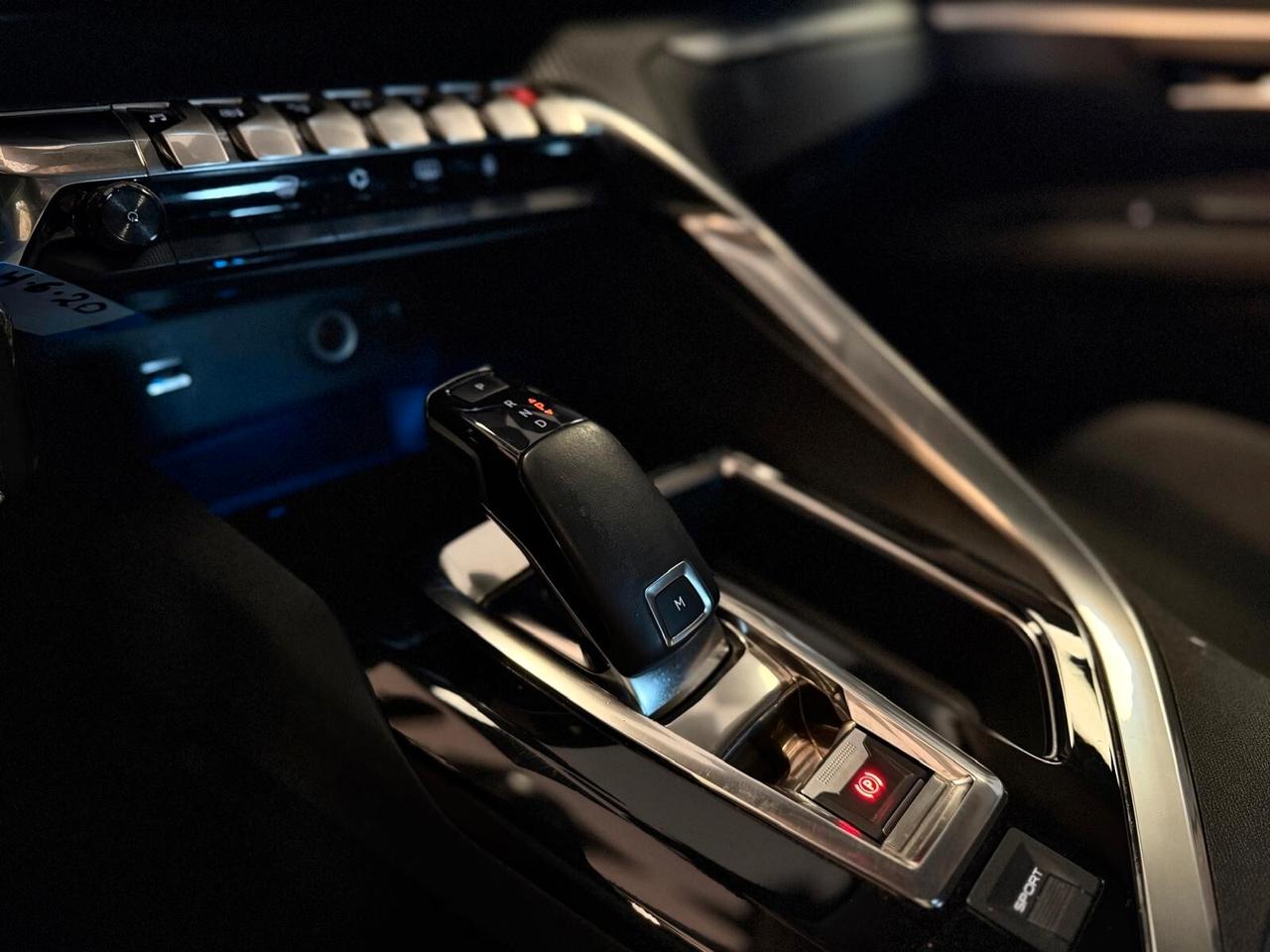 Peugeot 3008 BlueHDi 130 S&S Business