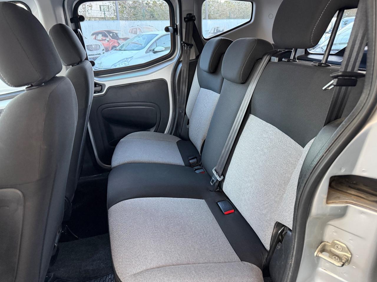 Fiat Qubo 1.3 MJT 80 CV Lounge Bluetooth