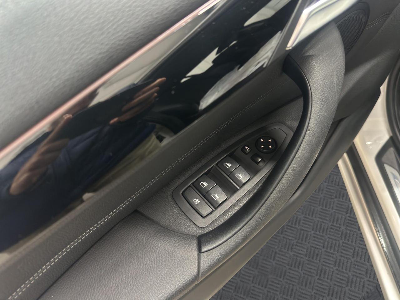 Bmw X1 sdrive18d xLine auto