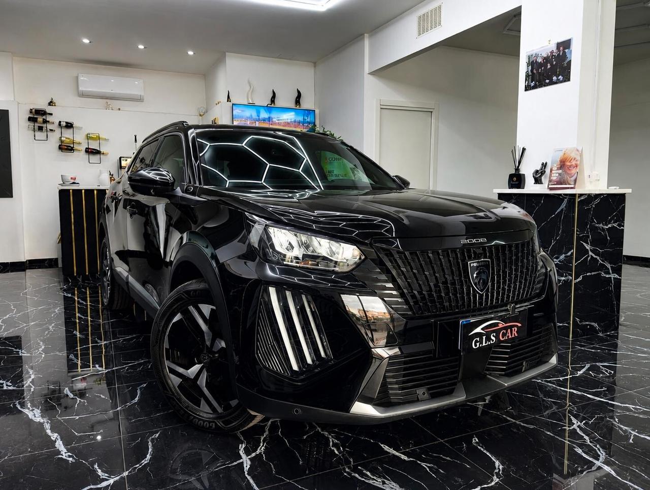 Peugeot 2008 Allure 1.2 benzina 100 CV