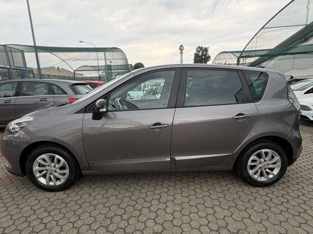 RENAULT Scenic Scenic III X-Mod Cross X-Mod Cross 1.5 dci Energy
