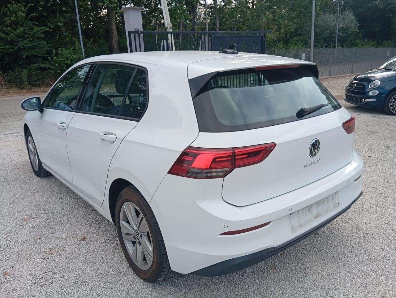 Volkswagen Golf 2.0 TDI 116 CV Life*Navi*