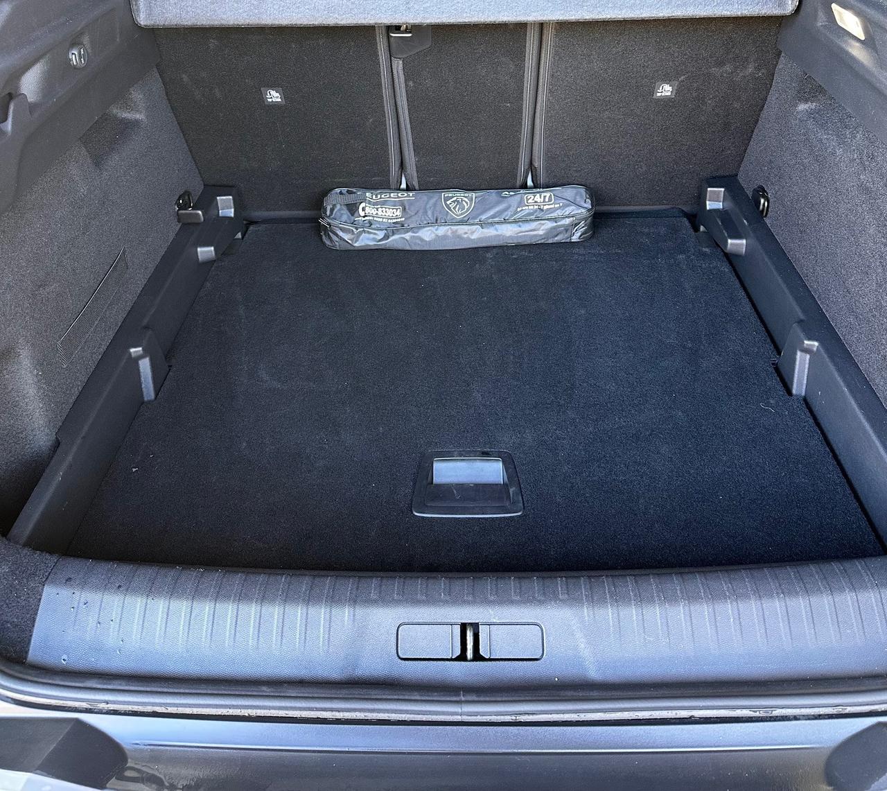 Peugeot 3008 3008 1.2 hybrid Allure 145cv e-dcs6