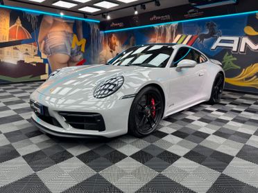 Porsche 911 Carrera 4 GTS (340)