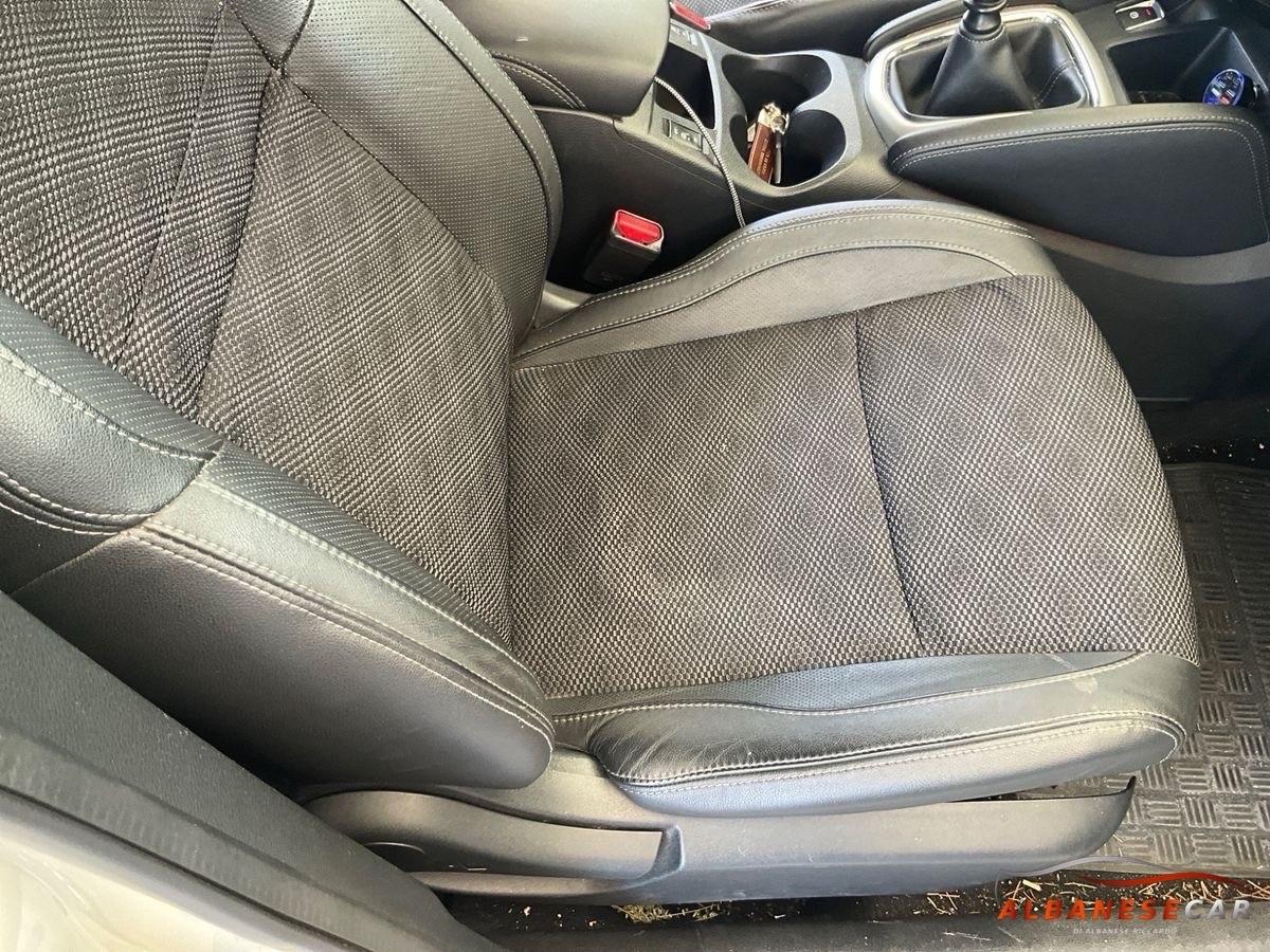 Nissan Qashqai 1.5 dCi 360 TETTO PANORAMICO