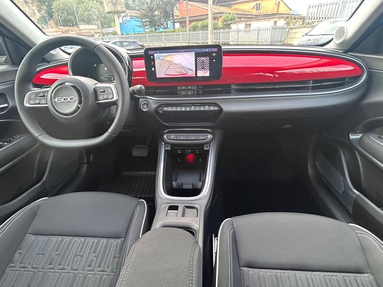 Fiat 600 Hybrid 100 CV DCT MHEV Icon