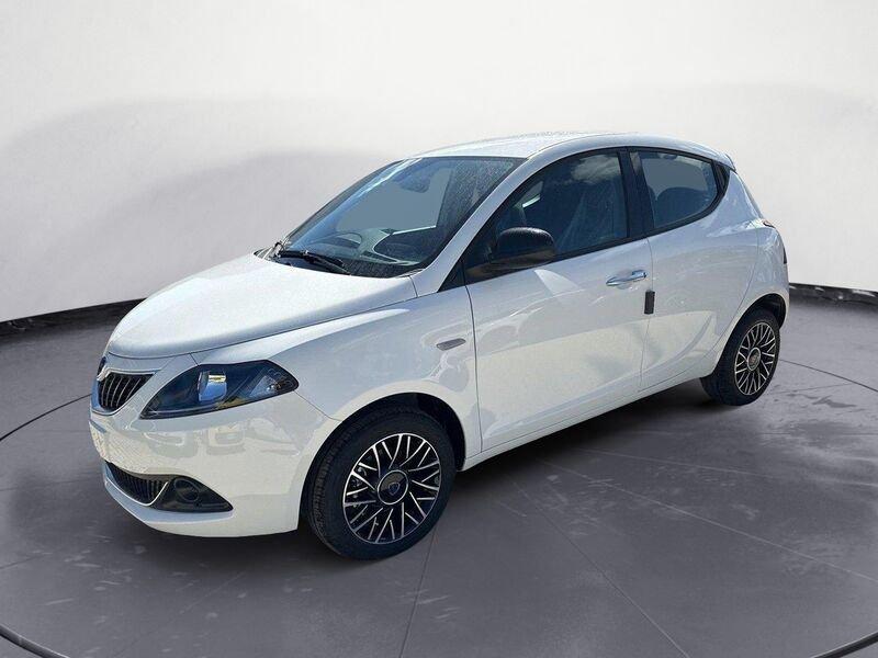Lancia Ypsilon 1.0 FireFly 5 porte S&S Hybrid Platino