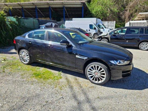 Jaguar XE jaguar xe '2017 euro6 motore da rivedere