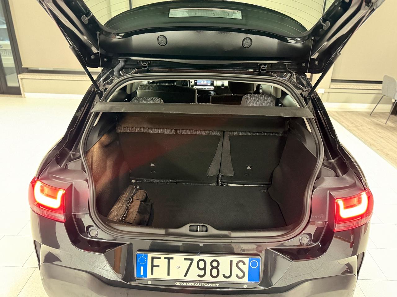 Citroen C4 Cactus BlueHDi 100 S&S Shine NEOPATENTATI