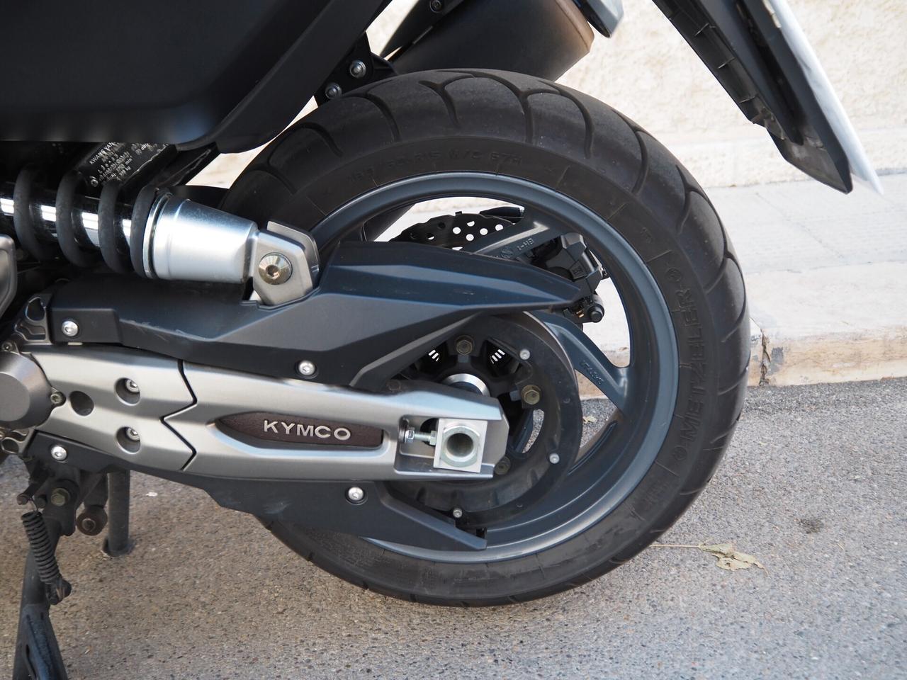 Kymco AK 550 •Cronologia Tagliandi•