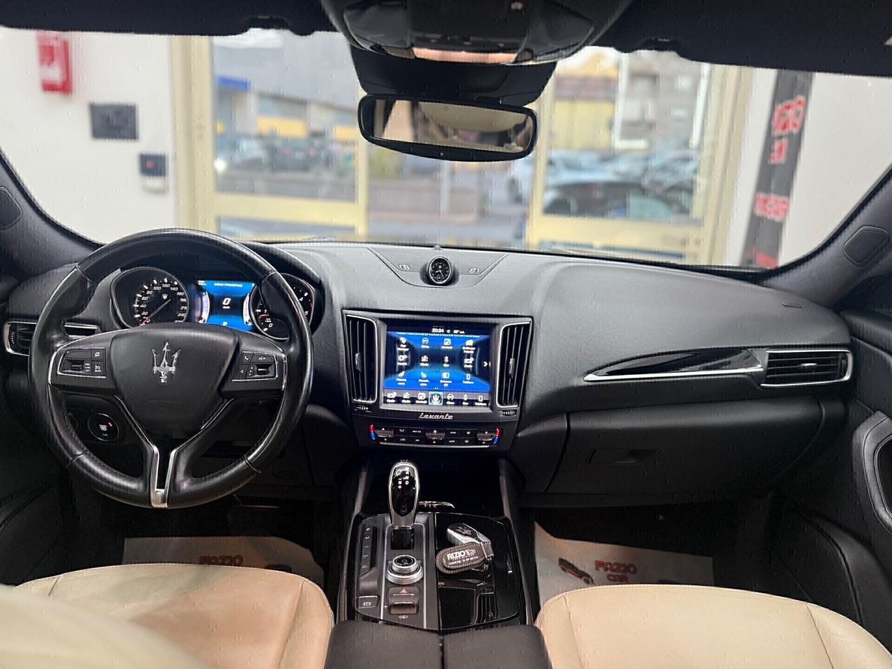 Maserati Levante Granlusso