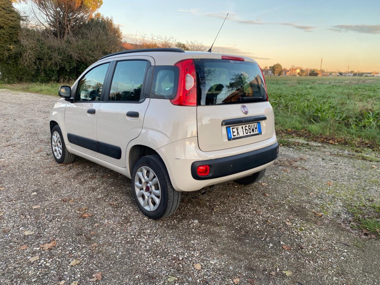 Fiat Panda 0.9 TwinAir Turbo Natural Power Lounge