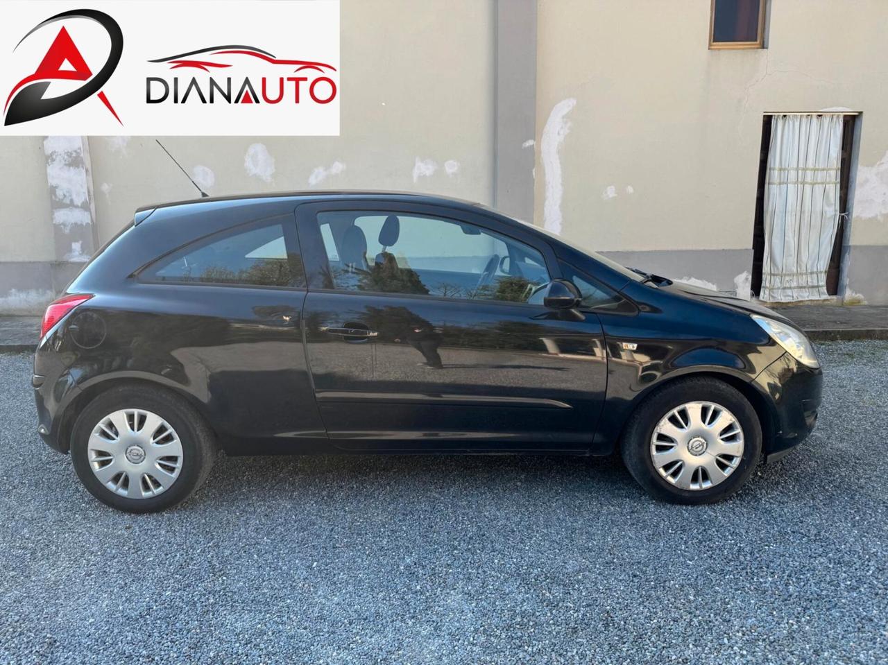 Opel Corsa 1.2 3 porte Club