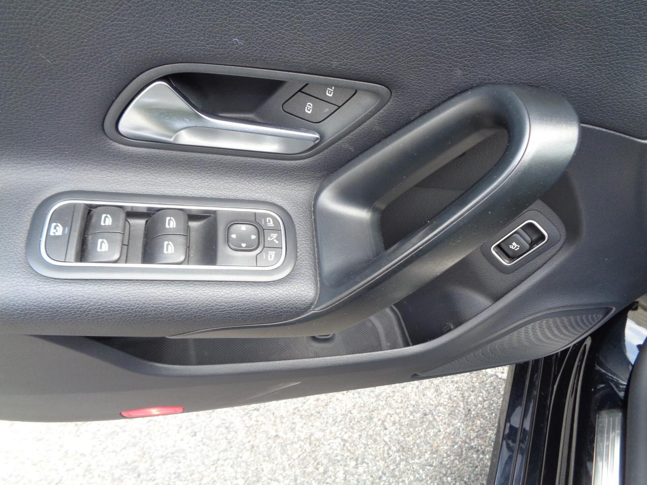 Mercedes-benz CLA 180 CLA 180 d Automatic Shooting Brake Business