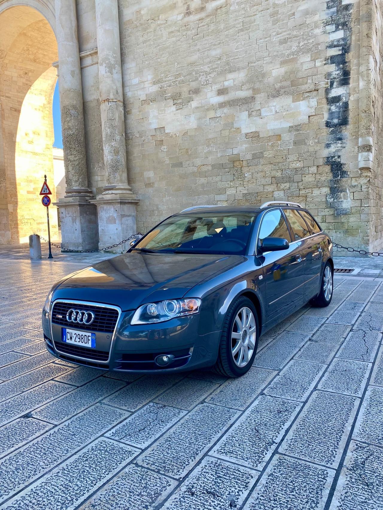 Audi A4 3.0/204cv avant S Line QUATTRO