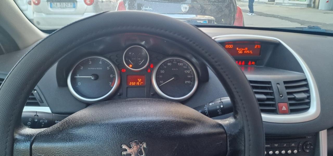 Peugeot 207 Plus 1.4 8V 75CV 5p. ECO GPL