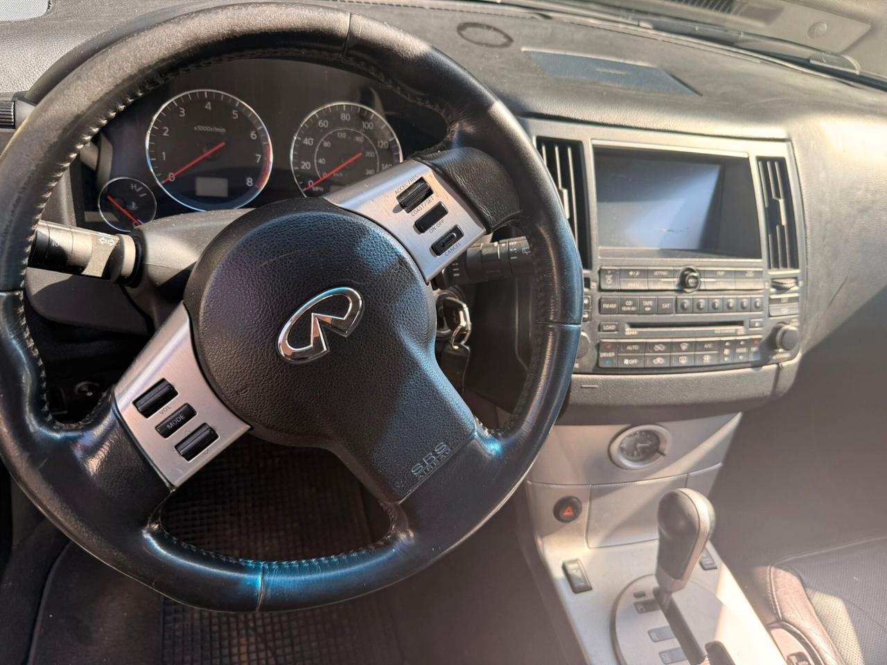 Infiniti FX35